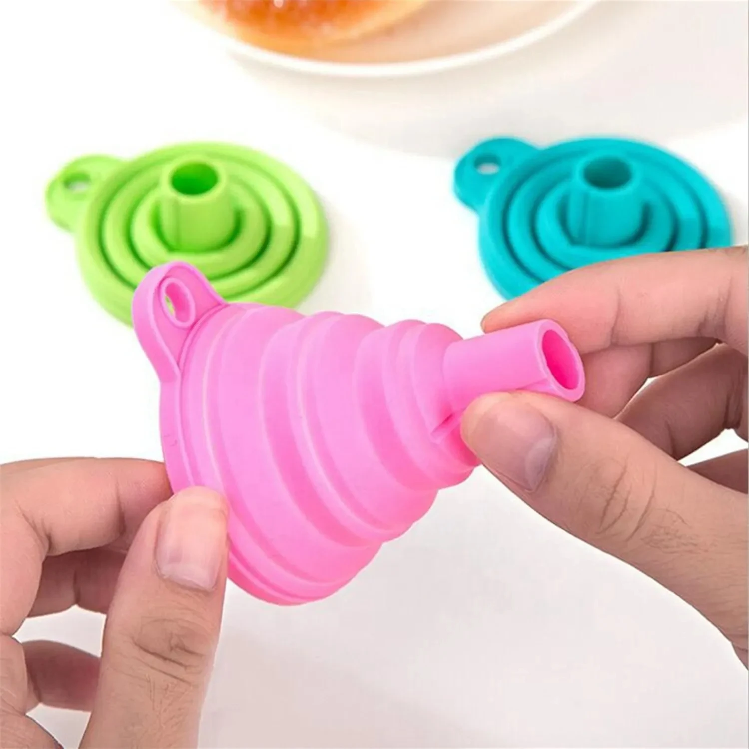 Ensemble d'entonnoirs pliables en silicone pour le remplissage d'eau, accessoires de gadgets de c... – Image 3